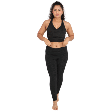 Deevaz Pair Of Comfort Fit Active Sports Bra & Snug Fit Active Ankle-Length Tights In Black Colour.