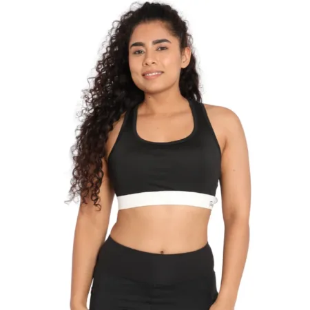Deevaz Full Coverage Sports Bra In Black Color.